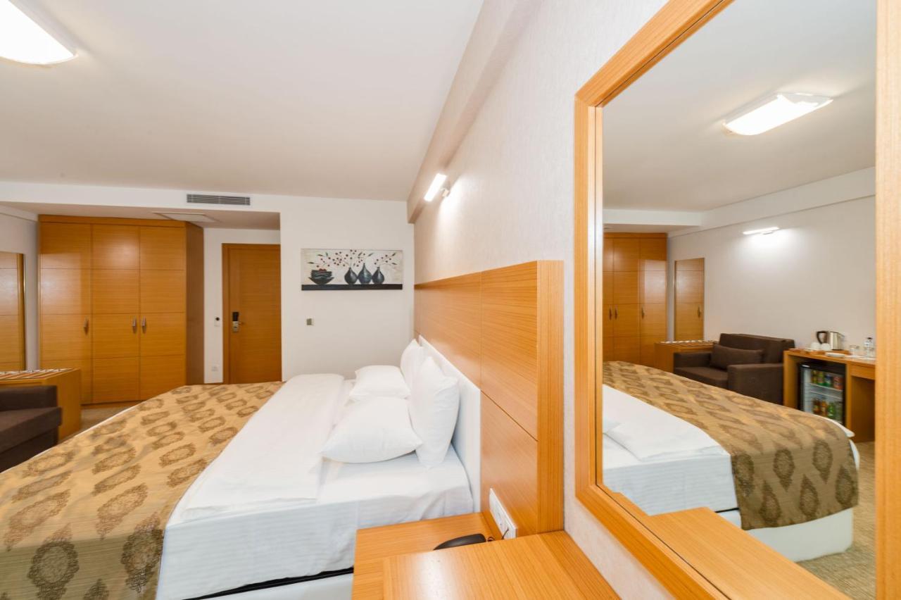Mien W Suites Istanbul Exterior photo
