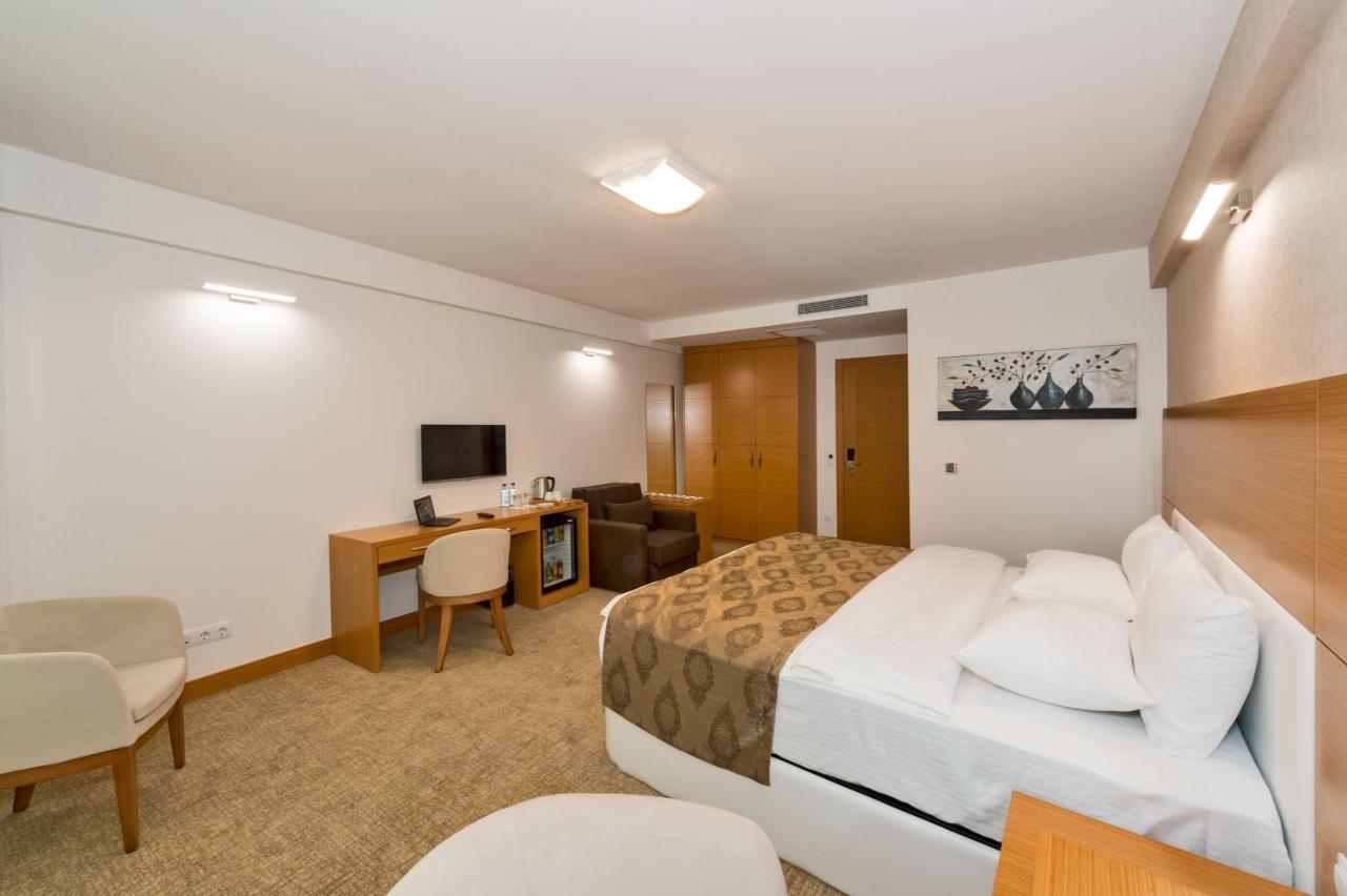 Mien W Suites Istanbul Exterior photo