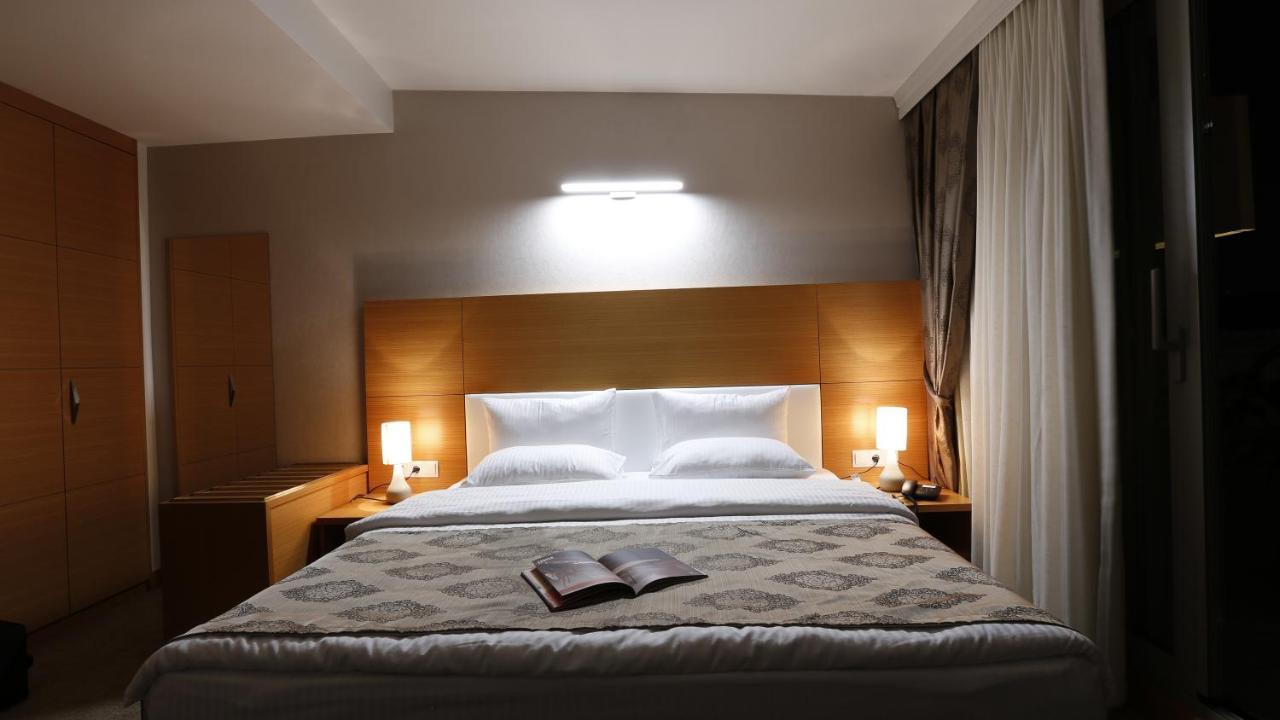 Mien W Suites Istanbul Exterior photo
