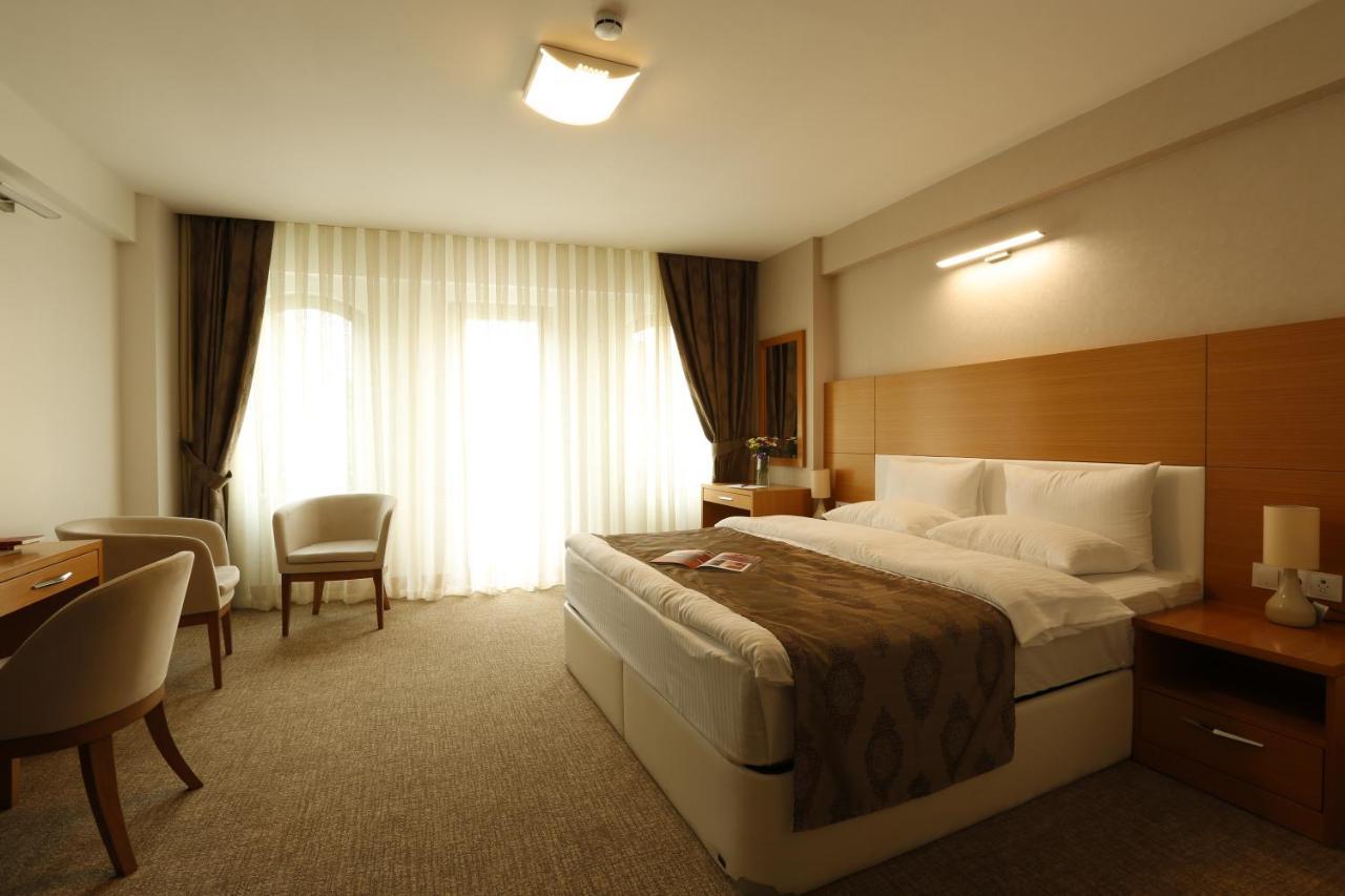 Mien W Suites Istanbul Exterior photo