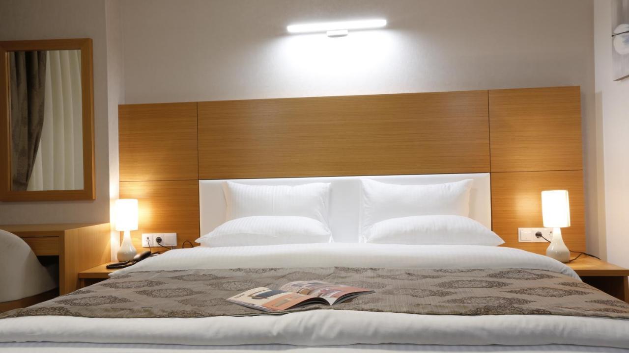 Mien W Suites Istanbul Exterior photo